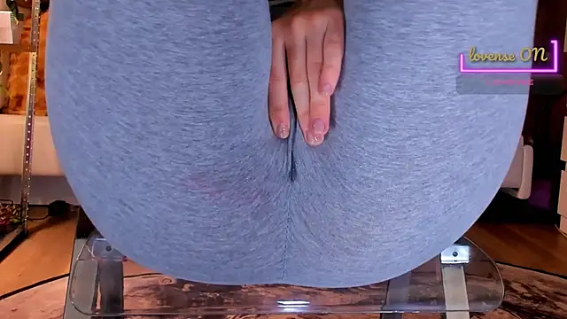 โชว์เว็บแคมของ Cameltoe_squirt_inPants