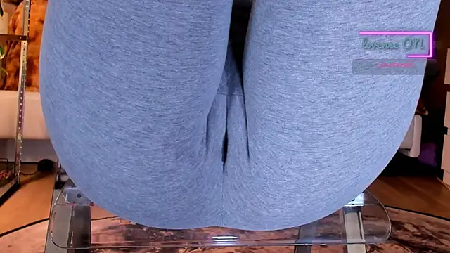 Cameltoe_squirt_inPants: вебкам-шоу