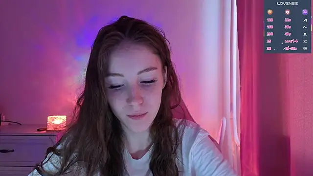 eskatmi's Live XXX Chat