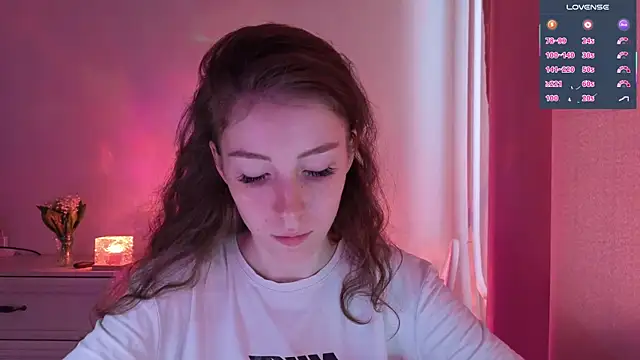 eskatmi's Live XXX Chat