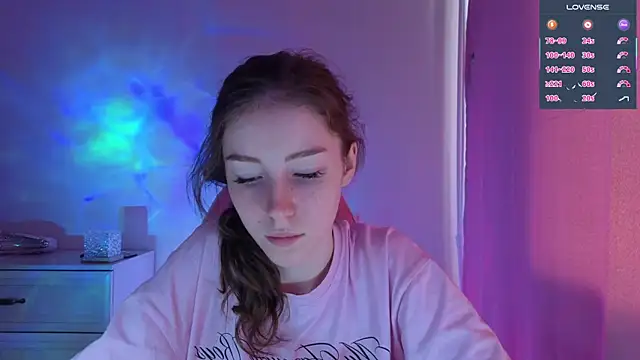 eskatmi's Live XXX Chat