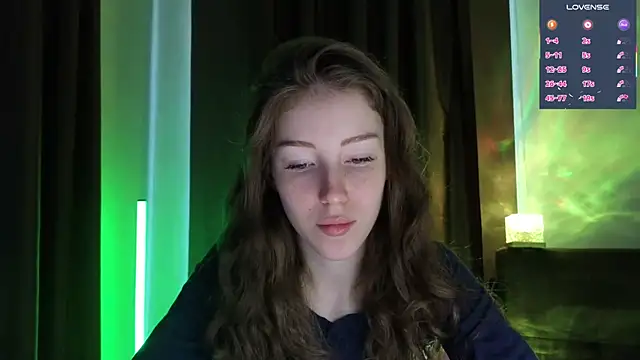 eskatmi's Live XXX Chat