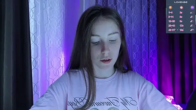 eskatmi's Live XXX Chat
