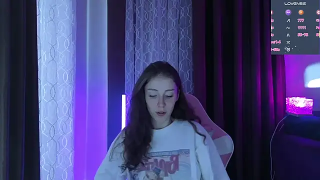 eskatmi Chat XXX live