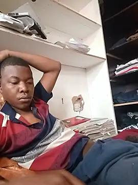 sweetdickboy2's Webcam Show