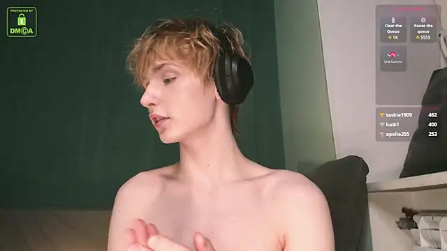 Pokazy przed kamerką – Your_avatar