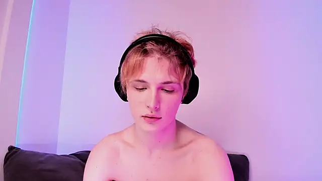 Your_avatar's Webcam Show