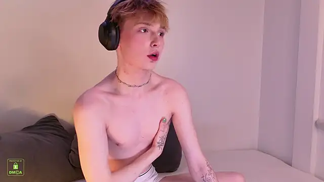 Your_avatar Webcam show