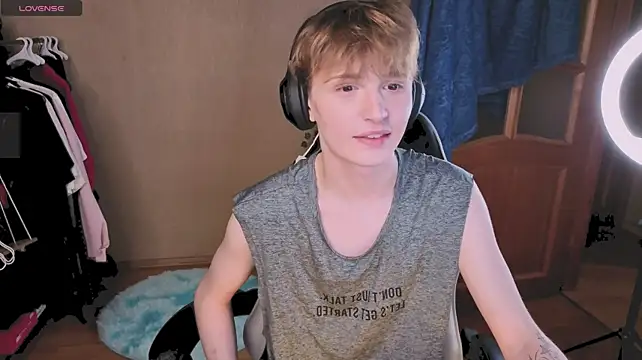 Your_avatar Webcam show