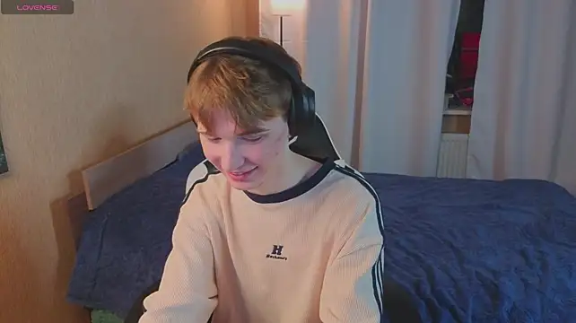 Your_avatar's Webcam Show
