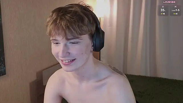Your_avatar's Webcam Show