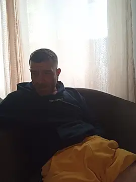 Alexdaniel89のライブXXXチャット