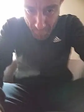 Alexdaniel89 网络视讯表演