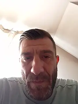 Alexdaniel89's Live XXX Chat