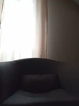 Alexdaniel89's Live Chat Room