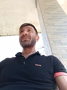 Alexdaniel89 Show in webcam