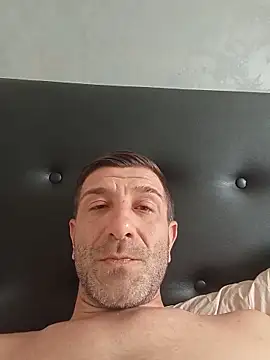 Alexdaniel89 网络视讯表演