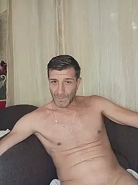 Alexdaniel89 网络视讯表演