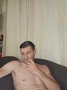 Alexdaniel89 在線直播表演