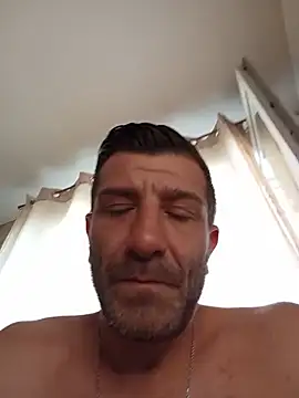 Alexdaniel89 网络视讯表演