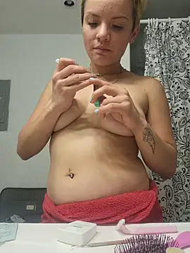 Pokazy przed kamerką – RicaSuave_69
