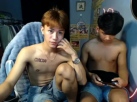 naughtyboyloy_0 Pertunjukan Webcam