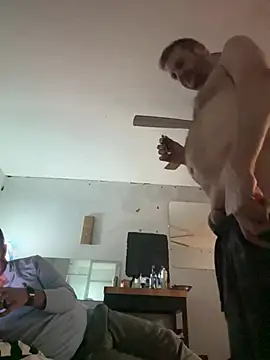 AidenMcKnight webkamerás műsora