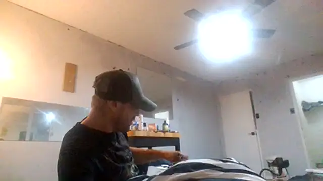 AidenMcKnight's Webcam Show