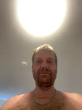 AidenMcKnight webkamerás műsora