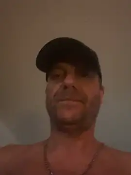AidenMcKnight Show in webcam