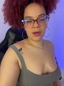 Leyah__'s Live XXX Chat