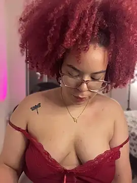 Leyah__ – webcam-show