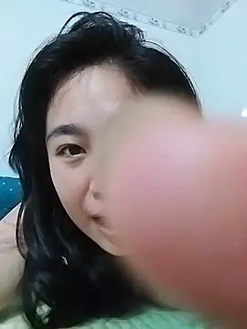 Chat +18 de Minn-cute ao vivo