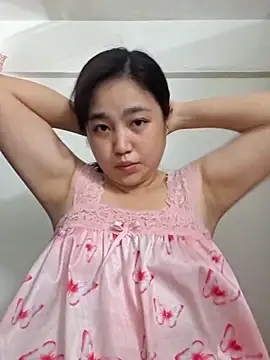 XXX chat uživo modela Minn-cute