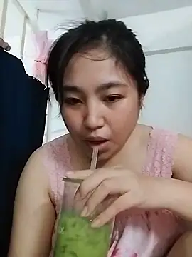 Chat +18 de Minn-cute ao vivo
