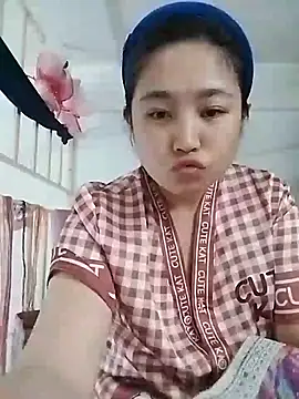 Minn-cute's Live XXX Chat