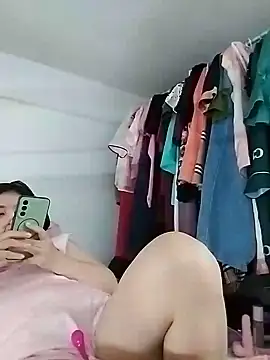 Minn-cute 在線直播表演