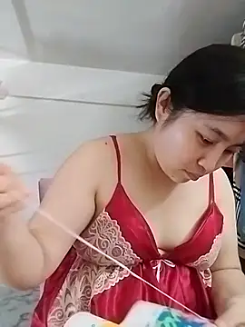 Minn-cute live XXX chat