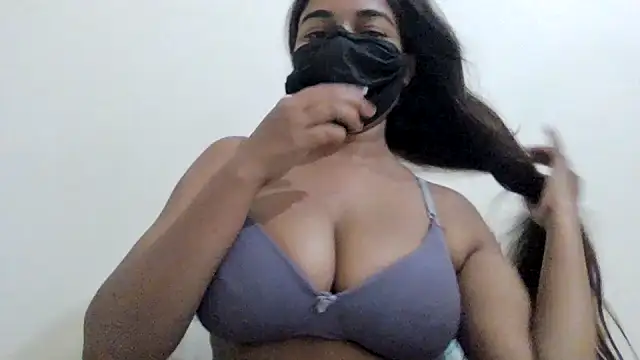 Little_toy_girl's Webcam Show