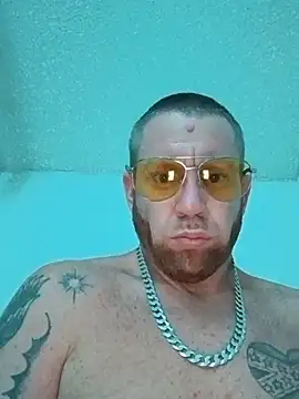 Clarkodile95n Webbikameraesitys