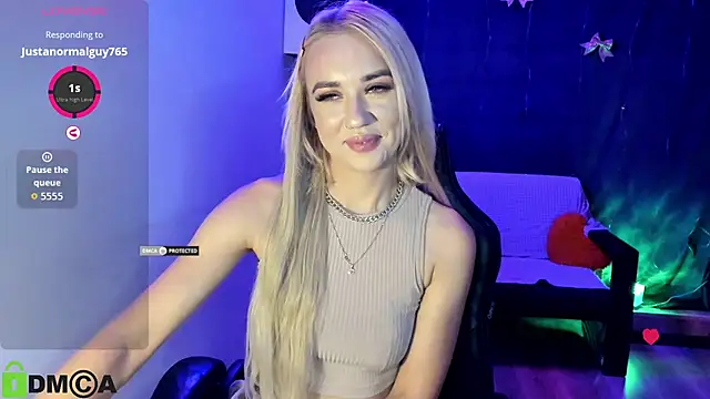 Pokazy przed kamerką – CrystalGirl99