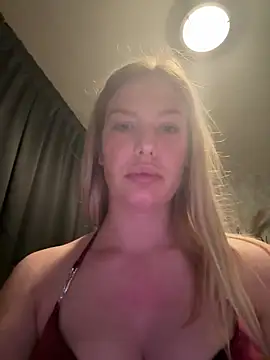 Chloemillerrxx webcam show