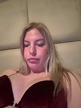 Chloemillerrxx webcam show