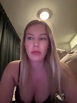 Chloemillerrxx – webcam-show