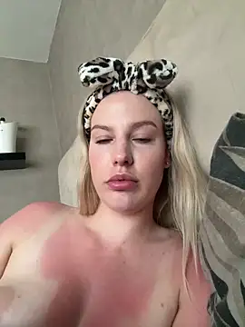 Chloemillerrxx – webcam-show