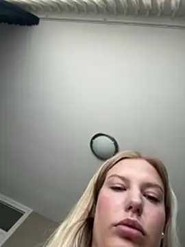 Chloemillerrxx Webcamshow
