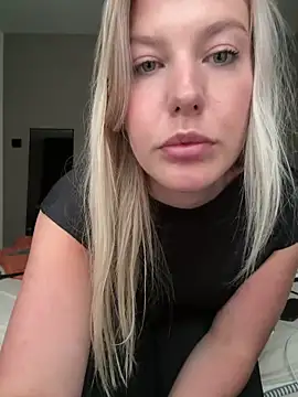 Chloemillerrxx Webcam Show