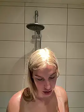 Chloemillerrxx Webcam Show