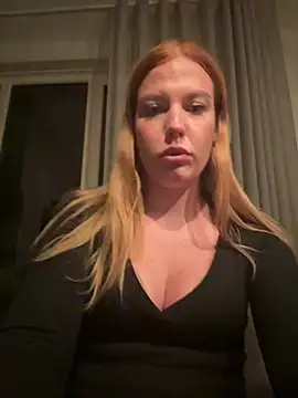 Chloemillerrxx webcam show