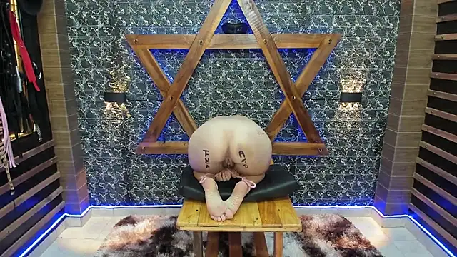 عرض كام BDSM_EXOTICDOMINATI0N2